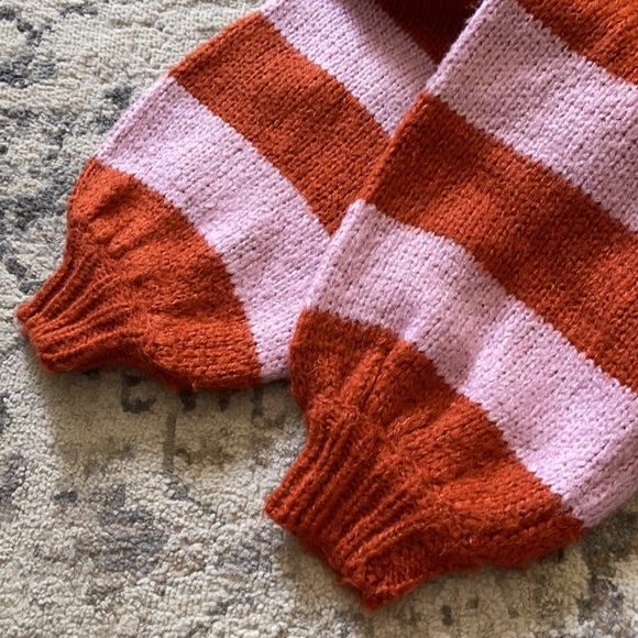 SOLD ✖️Forever 21 Ribbed Colorblock Striped Sweater Size S - Picture 6 of 7